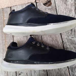 Skechers black fabric sneakers shoes mens sz 9
